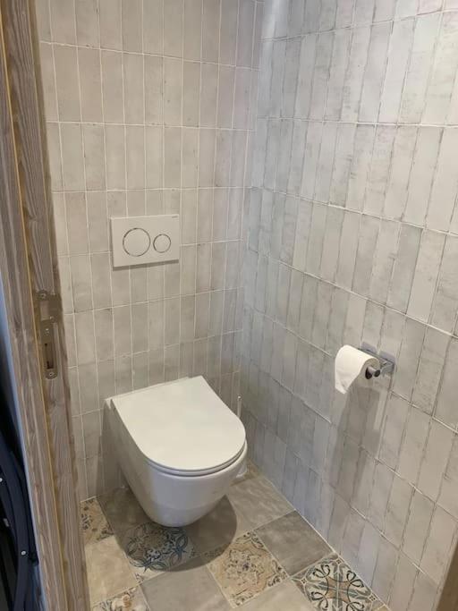 Maison De Vacances Toute Equipee A 5Mn Du Pont-Du-Gard Au Coeur De Sernhac Buitenkant foto